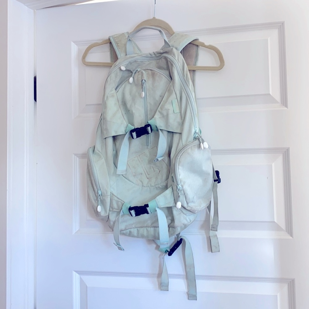 Awesome Burton snowboarding backpack